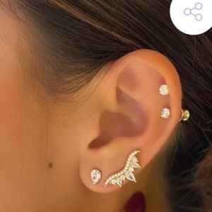 ‘I’m worth it’ Earcrawler Set - Melinda Maria - silver (never worn)